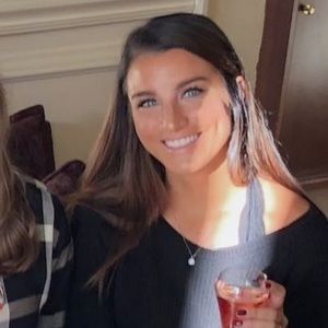 Meet your Posher, Caroline